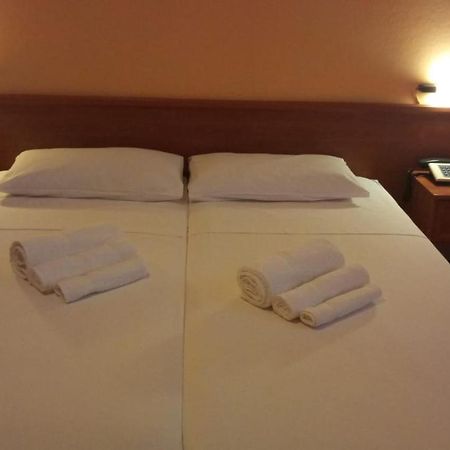 Hotel Primarosa ซัลโซมัจโจเรแตร์เม ภายนอก รูปภาพ